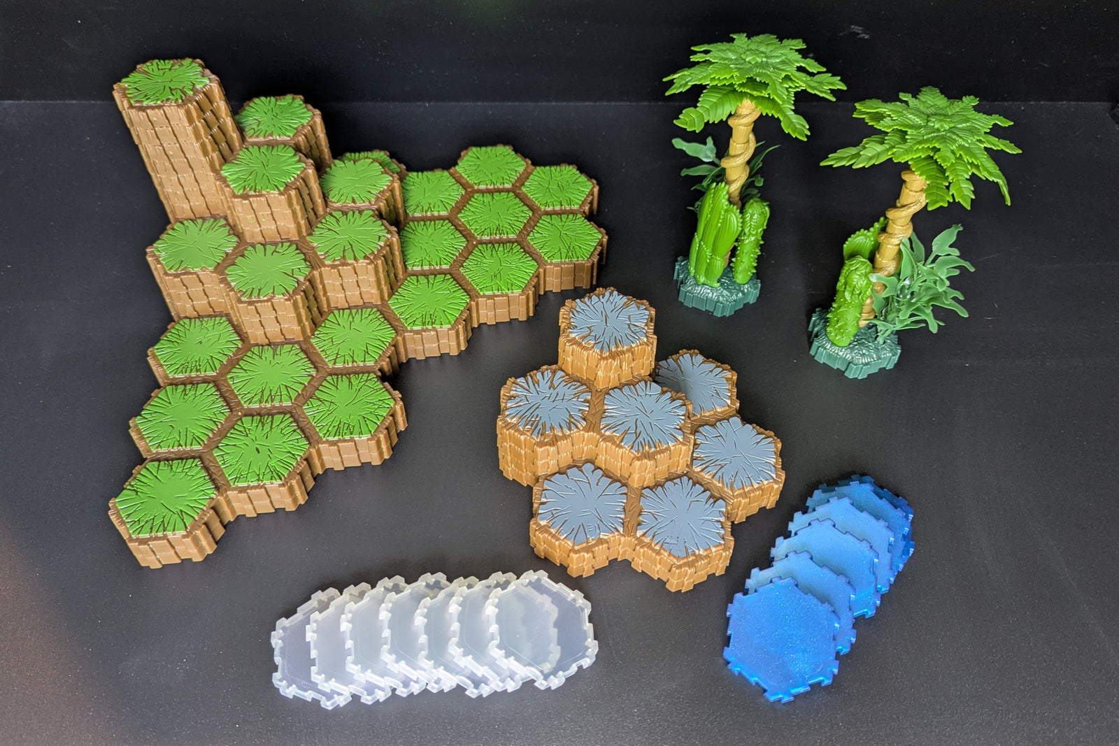 Battle for the Wellspring Terrain Lot - 117 Hexes Plus 2 Trees-All Things Heroscape